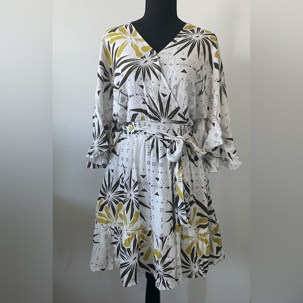 ❌SOLD❌ Tanoa Pele Paepae Dress Size Large